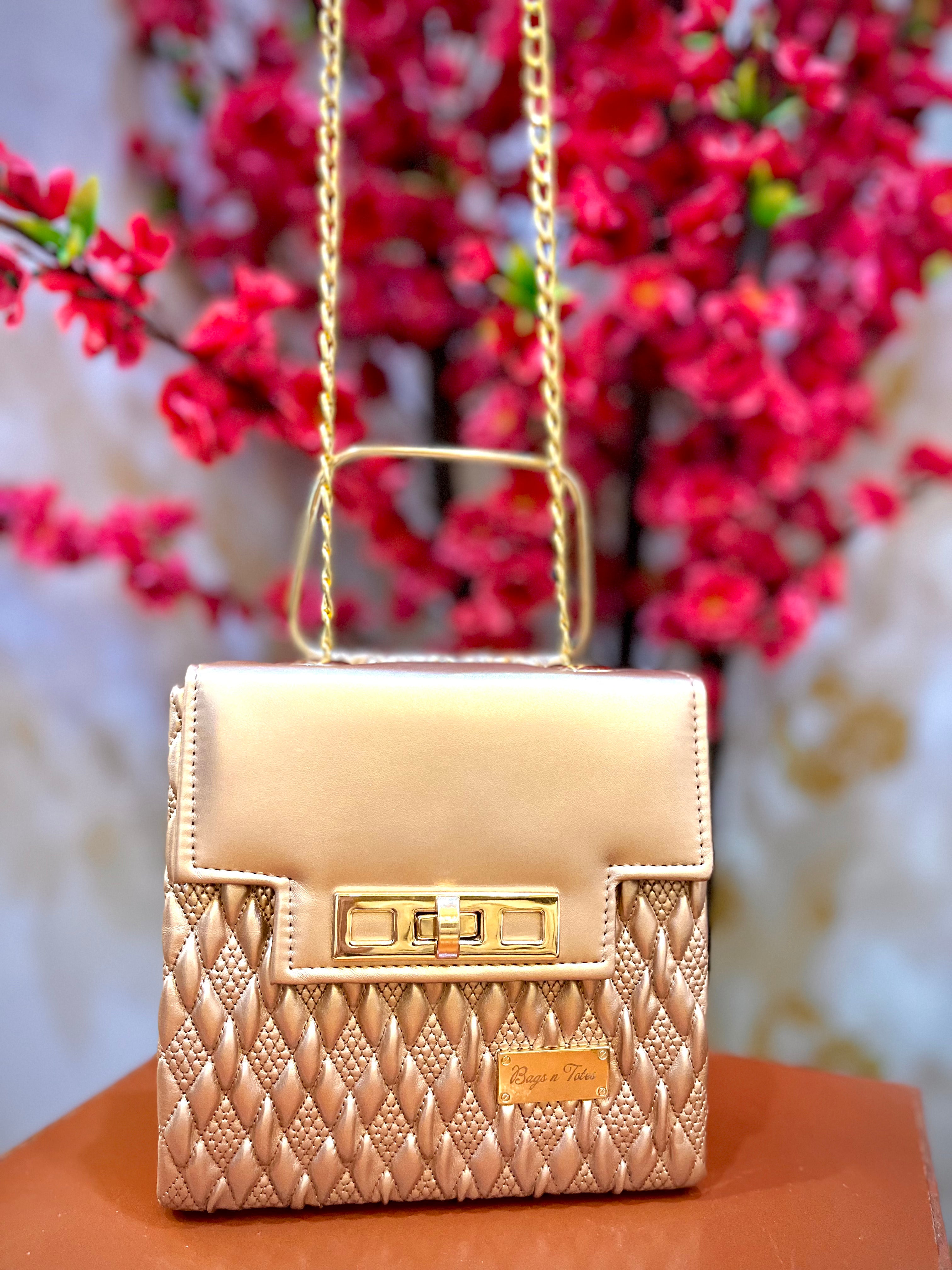 Chain Sling Bag Gold